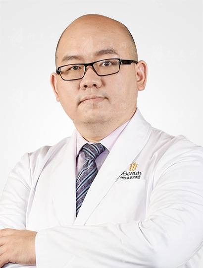 廣州華美李文峰做鼻子怎么樣？