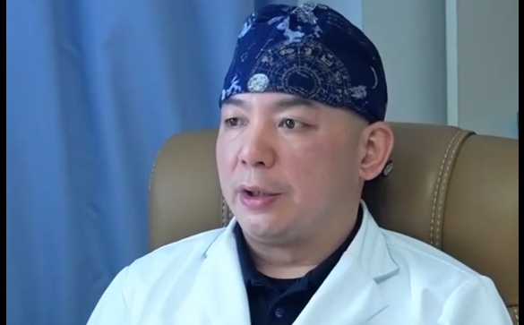 唇裂鼻修復(fù)取肋軟骨對身體有影響嗎？余文林醫(yī)生在線解答