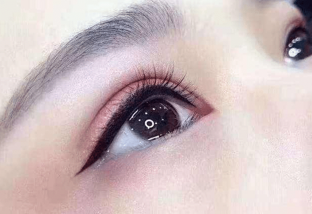 紋眼線