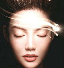 白瓷娃娃 白瓷娃娃