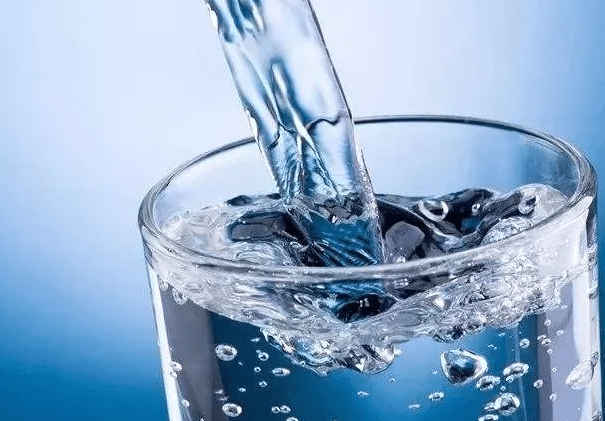 喝水 喝水
