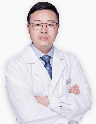 鄒功偉 美容外科主任 鄒功偉 美容外科主任
