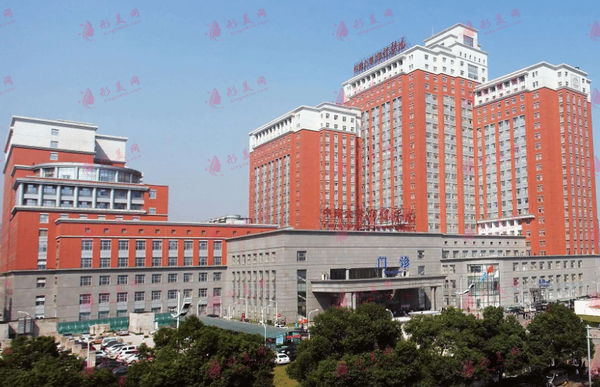 長沙湘雅醫(yī)院收費雙眼皮貴嗎？多少錢？價格明細表2022更新