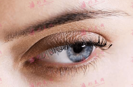 切眉和提眉的區(qū)別|哪些人適合做切眉手術(shù)?