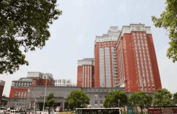長(zhǎng)沙湘雅醫(yī)院整形科 長(zhǎng)沙湘雅醫(yī)院整形科