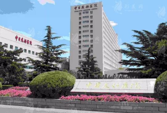北京公立醫(yī)院植發(fā)專家排行榜，均是口碑實(shí)力在線技術(shù)派