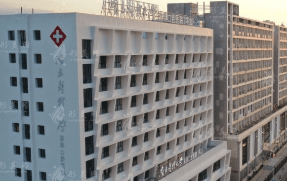 南方醫(yī)科大學(xué)深圳口腔醫(yī)院 南方醫(yī)科大學(xué)深圳口腔醫(yī)院