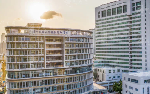 華中科技大學(xué)協(xié)和深圳醫(yī)院整形科