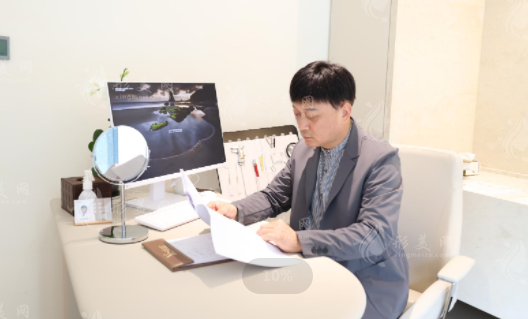 蔣思軍院長在隆胸技術(shù)方面還有其他一些特色