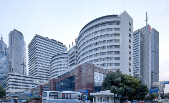 上海市東方醫(yī)院整形美容科