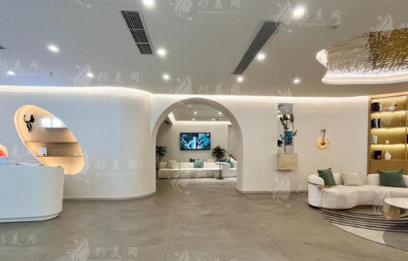 成都璞齡醫(yī)療美容