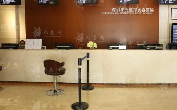 深圳陽光做眼部整形怎么樣？人氣醫(yī)生名單、附雙眼皮價(jià)格表