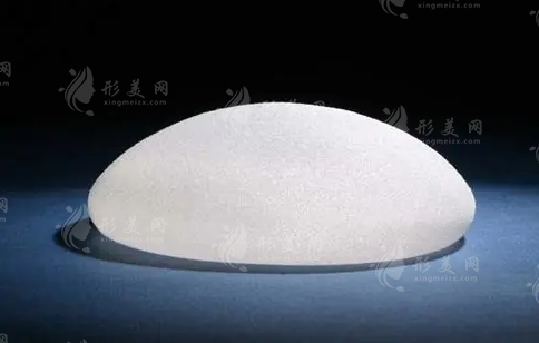 曼托假體