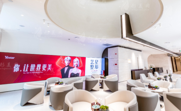 鄧晟華面部吸脂怎么樣?三大技術(shù)優(yōu)勢(shì)揭秘坐診廣州藝星 鄧晟華面部吸脂怎么樣?三大技術(shù)優(yōu)勢(shì)揭秘坐診廣州藝星