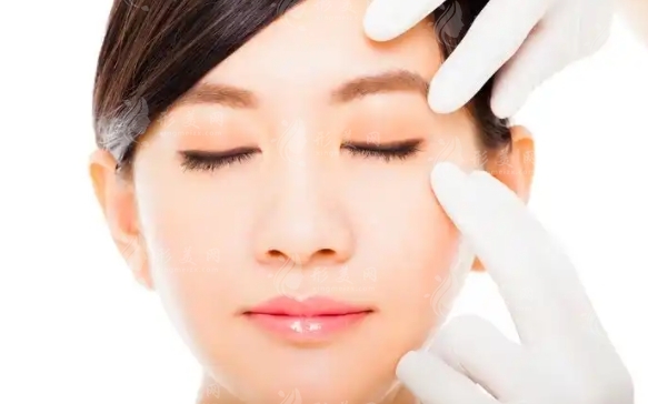 筋膜懸吊面部提升:風(fēng)險與效果的深度解析 筋膜懸吊面部提升:風(fēng)險與效果的深度解析