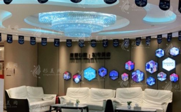 深圳新安麥芽口腔正規(guī)嗎?醫(yī)生資質(zhì)+項(xiàng)目價(jià)格全揭秘