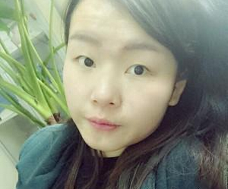 紅藍(lán)光祛痘 找回失去的自信實(shí)現(xiàn)開朗樂觀自己 - 珍美網(wǎng)