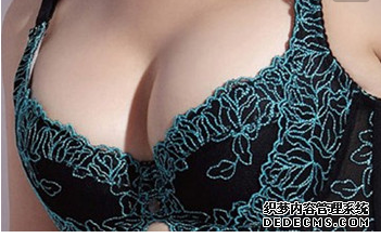假體隆胸手術