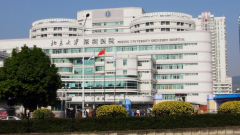 深圳北大醫(yī)院整形科好不好？崔永言，胡華新醫(yī)生介紹
