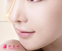假體隆鼻后鼻頭發(fā)紅怎么辦？
