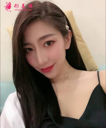 隆鼻