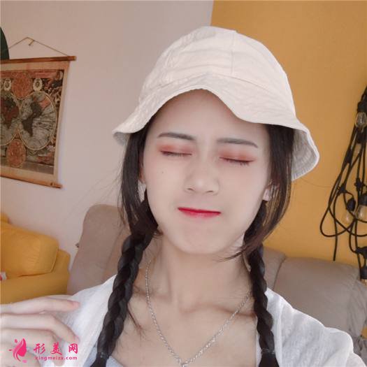 理想中的自己的整形術(shù)后圖片
