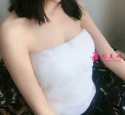 在中關(guān)村整形美容醫(yī)院找宋春瓊做自體脂肪隆胸手術(shù)后7天