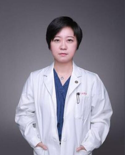 上海九醫(yī)院整形價(jià)目表2022新版，醫(yī)生信息|隆鼻案例
