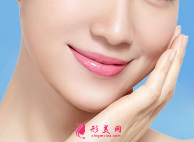 假體墊下巴會(huì)有什么風(fēng)險(xiǎn)嗎