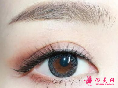開眼角留了疤痕怎么辦