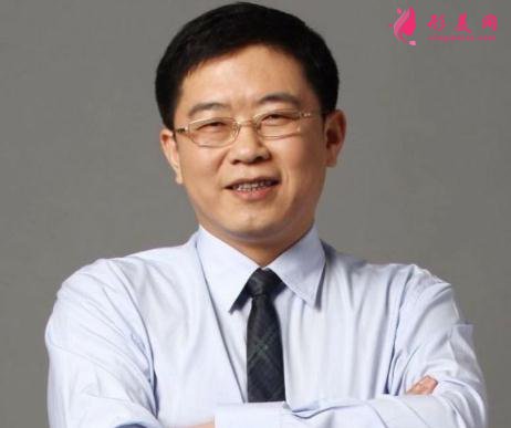 劉彥軍醫(yī)生做隆鼻修復怎么樣？技術(shù)+案例圖盤點