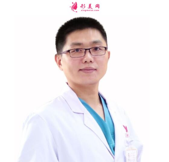 粘銘軒