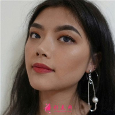 5e14c16f3cc4-audio.jpg
