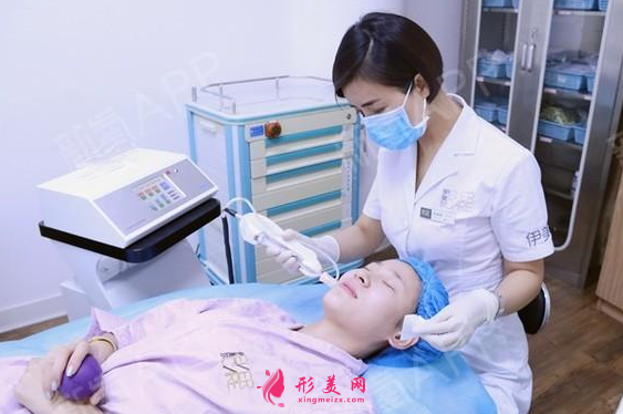 水光針手術(shù)過程