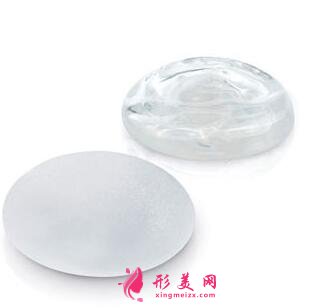 假體隆胸整形手術(shù)到底安全
