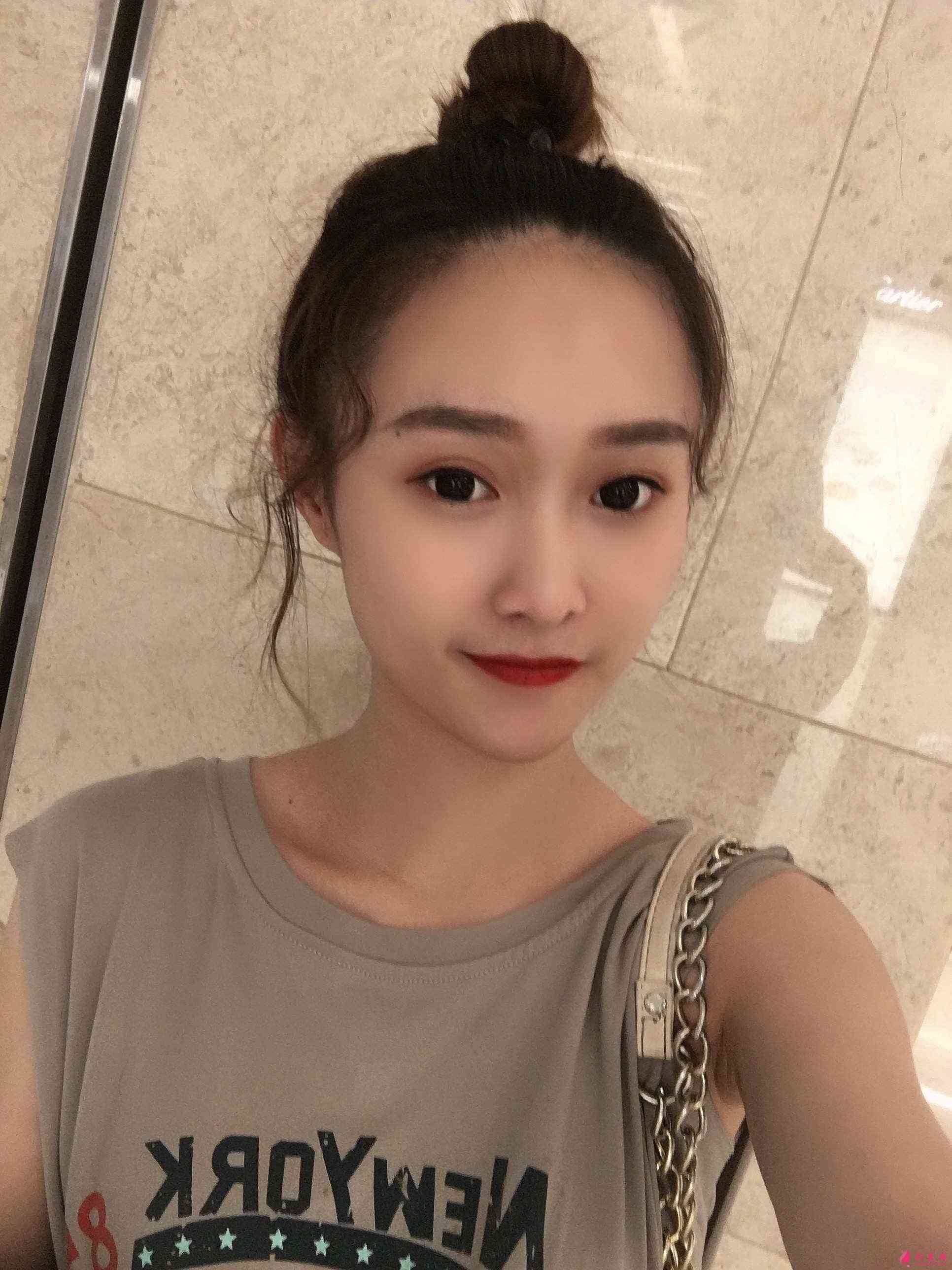 重慶當(dāng)代整形美容醫(yī)院怎樣?2021價(jià)格表發(fā)布+下頜角術(shù)后效果對(duì)比 重慶當(dāng)代整形美容醫(yī)院怎樣?2021價(jià)格表發(fā)布+下頜角術(shù)后效果對(duì)比