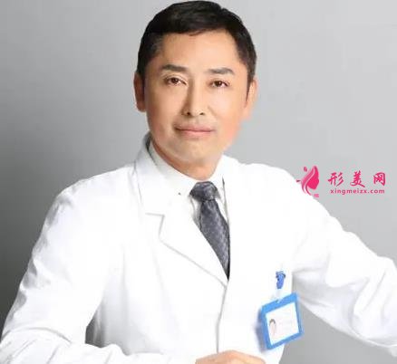 北京出名的隆鼻整形專家表！巫文云、王軍這4位經(jīng)驗多、審美好！價格表一覽
