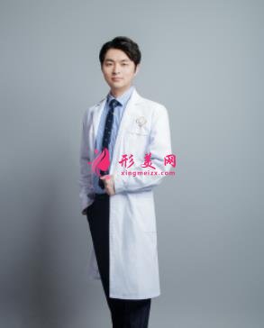 2021成都隆鼻整形醫(yī)生排名表全新公布！吳開泉等名氣大的價(jià)格分享