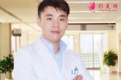 合肥隆鼻醫(yī)生排名前三權(quán)威專家推薦！2021鼻部整形價(jià)格明細(xì)表分享