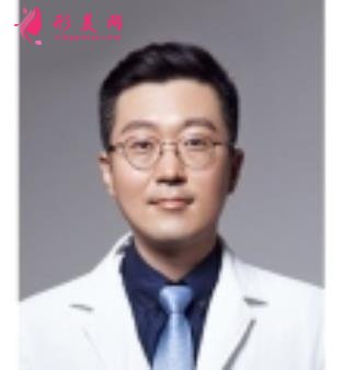 北京雙眼皮醫(yī)生排名表！新發(fā)現(xiàn)呂玲玲、金東勛、薛軼群等不錯(cuò)的！有價(jià)格介紹