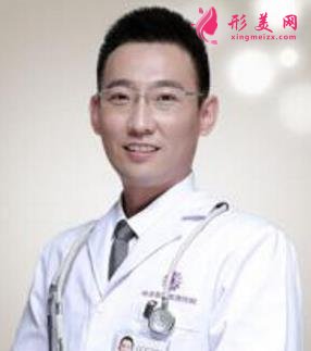 國內(nèi)做眼綜合較好的醫(yī)生排行榜權(quán)威發(fā)布！2021雙眼皮價格費用免費查詢