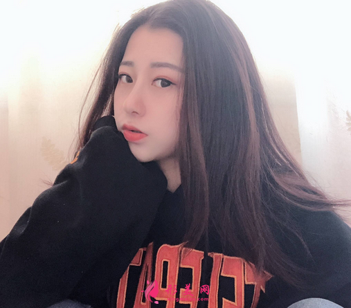 深圳美萊整形美容醫(yī)院隆鼻案例反饋如下~還有價(jià)格收費(fèi)表明細(xì)參考