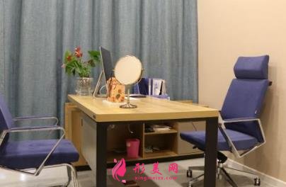 重慶鄭荃麗格整形醫(yī)院價格表(價目)曝光_免費預(yù)約開啟